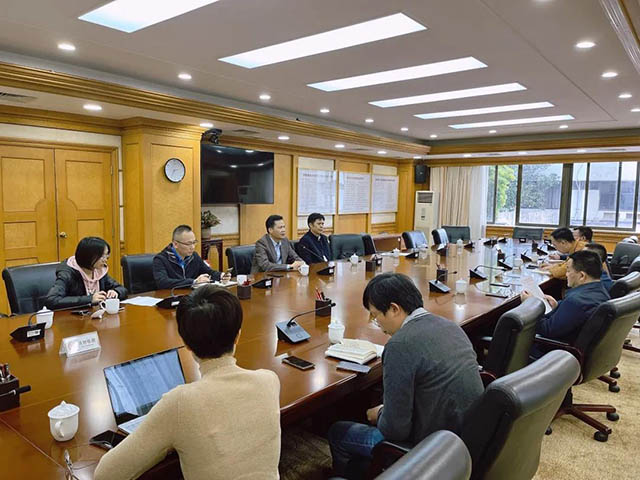南海書記聚焦企業(yè)發(fā)展新思路,為華昌集團(tuán)擴(kuò)能擴(kuò)產(chǎn)注入新活力