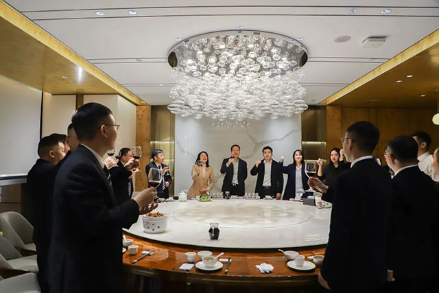 年會(huì)回顧 | “三十而立，踔厲前行”2022年度華昌集團(tuán)管理人員聯(lián)歡晚會(huì)圓滿舉行!