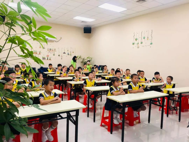 【企業(yè)動態(tài)】華昌小候鳥暑期班開班啦，這個暑假華昌鋁業(yè)伴你成長！